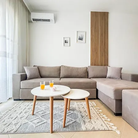 Voyager Superior Διαμέρισμα Golem (Tirana)