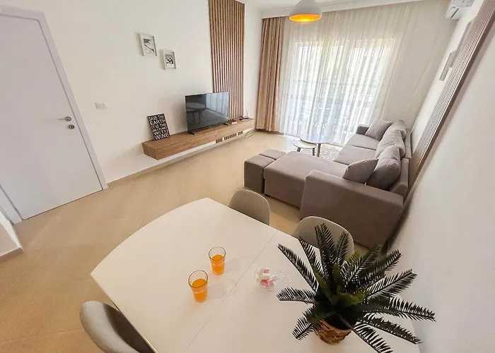 Voyager Superior Apartment Golem (Tirana)