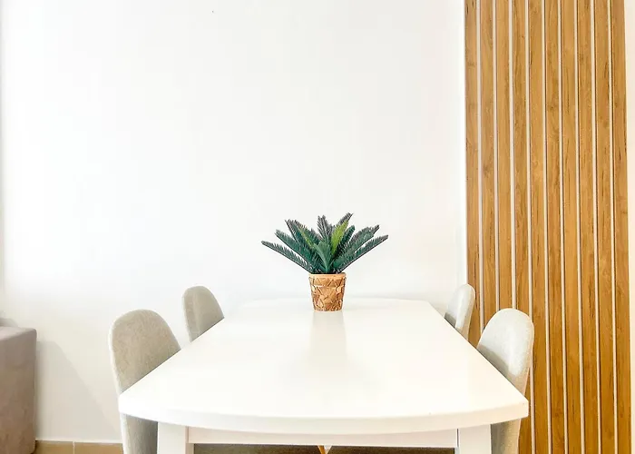 Voyager Superior Golem (Tirana)