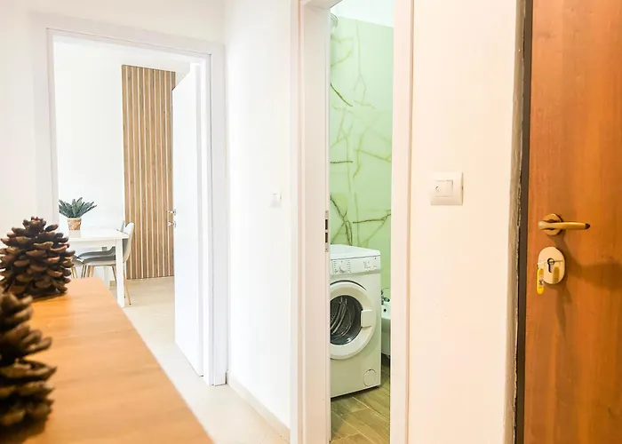 Apartament Voyager Superior Golem (Tirana)